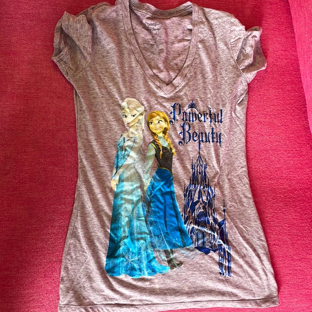 Disney Parks Frozen tee S